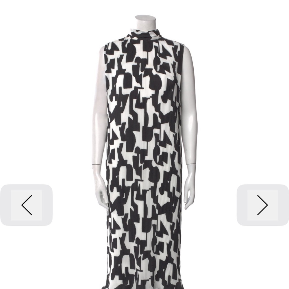 Milly Chic Black and White Sleeveless Dress